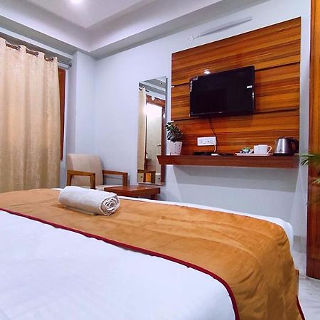 Spring Sky Haridwar By Shrigo Hotels Dış mekan fotoğraf