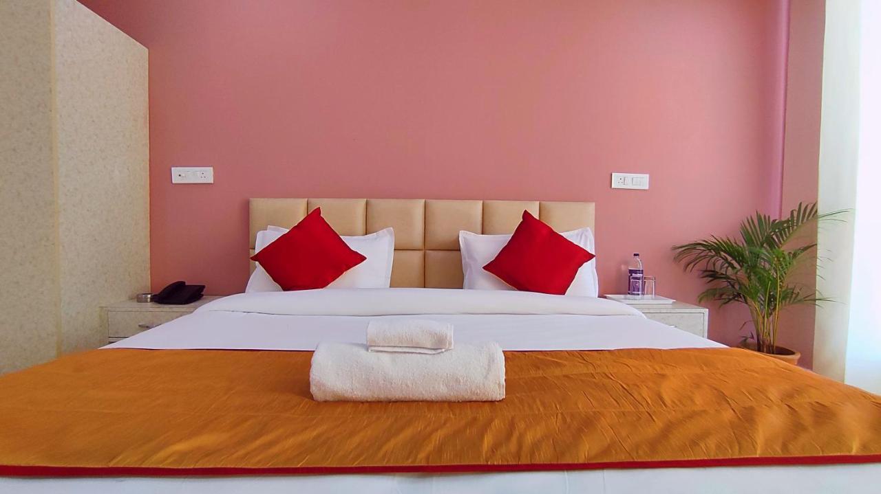 Spring Sky Haridwar By Shrigo Hotels Dış mekan fotoğraf